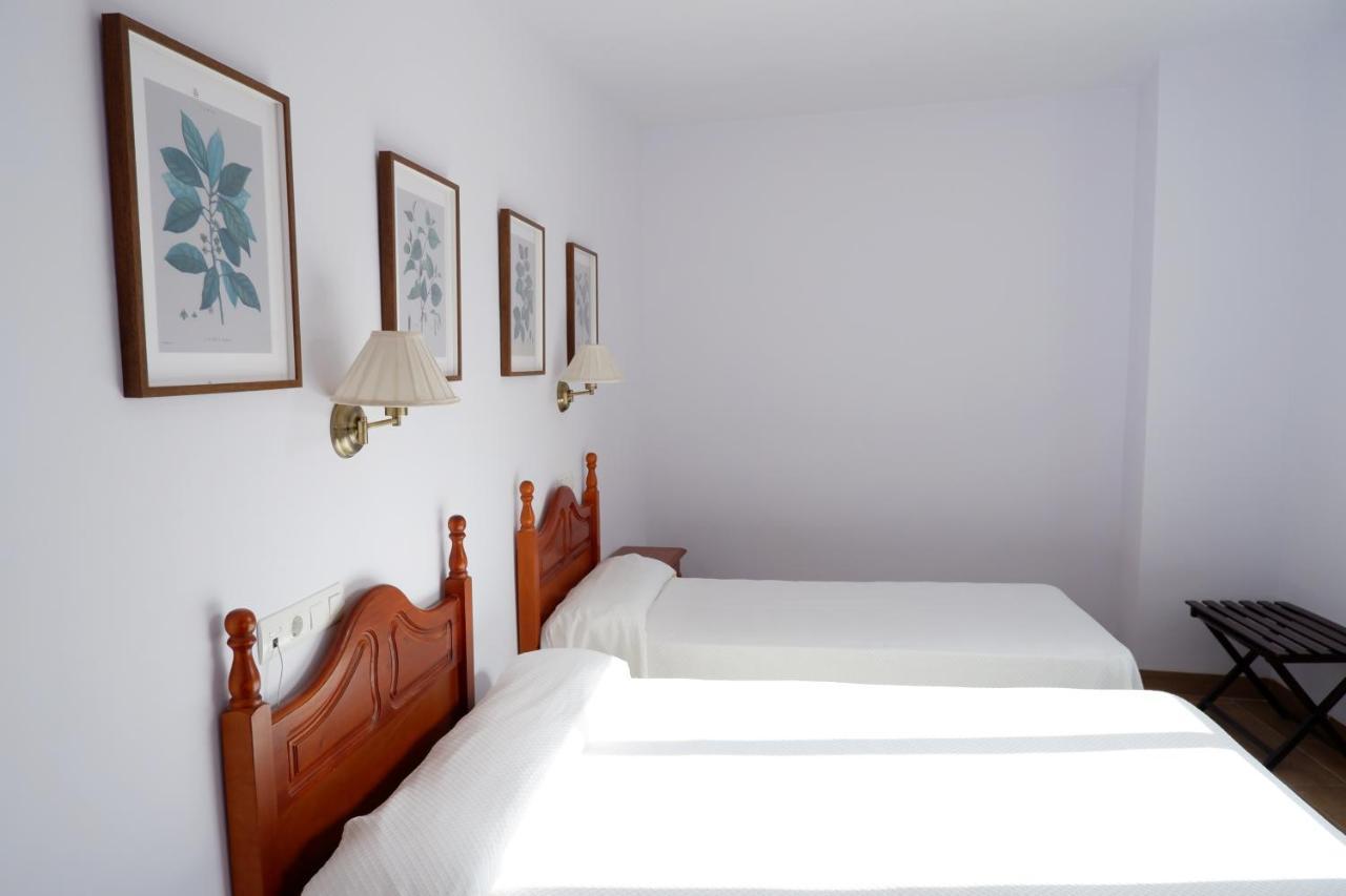 Hotel Andalucia Lanjaron Bagian luar foto