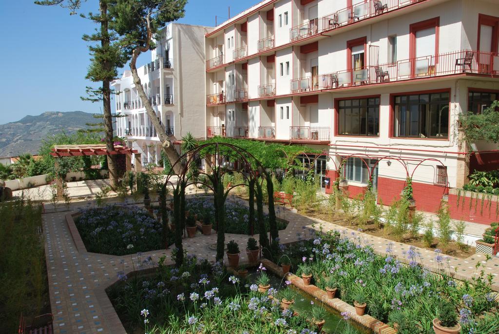 Hotel Andalucia Lanjaron Bagian luar foto