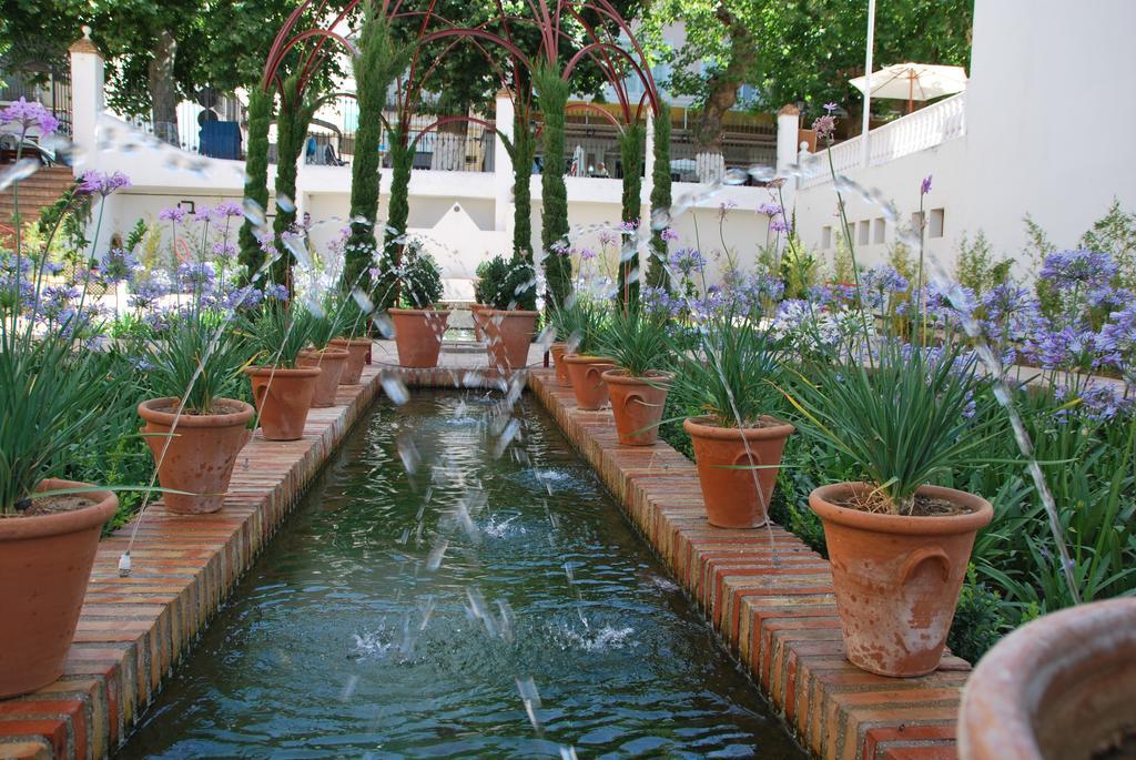 Hotel Andalucia Lanjaron Bagian luar foto