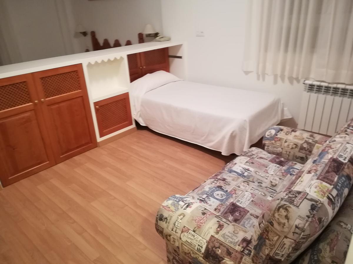 Hotel Andalucia Lanjaron Bagian luar foto