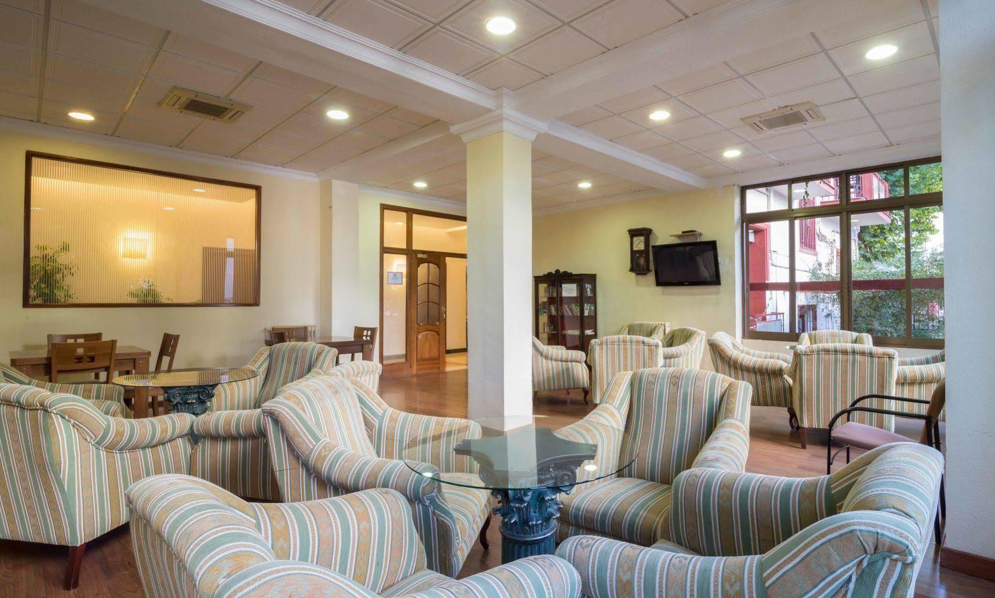 Hotel Andalucia Lanjaron Bagian luar foto